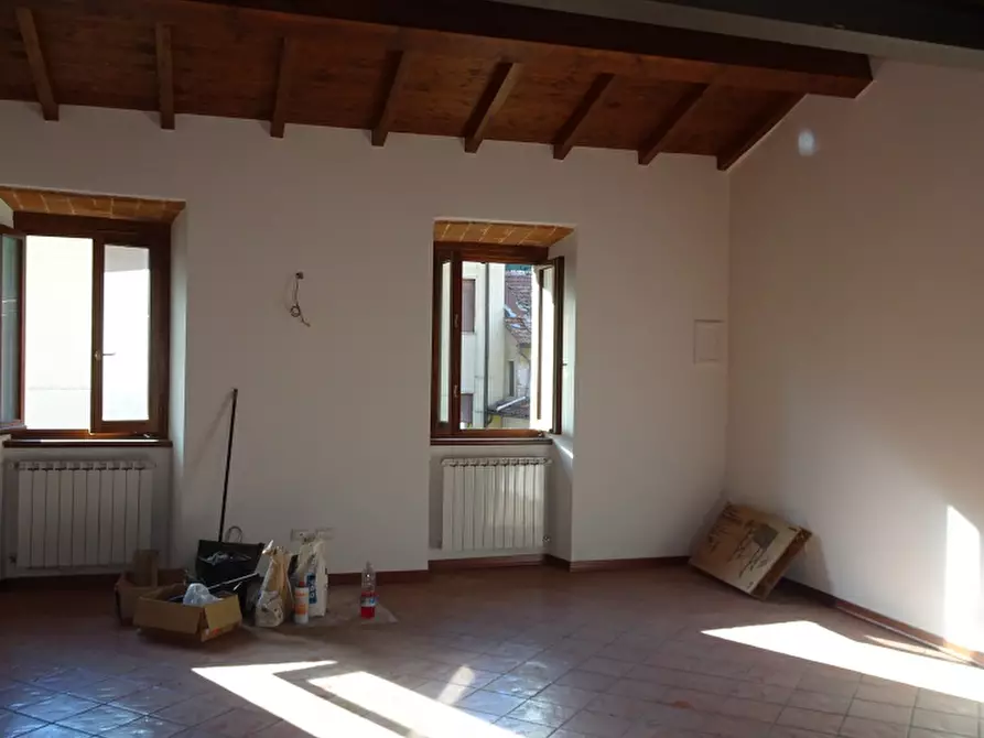 Immagine 8 di Appartamento in vendita  a Castel San Niccolò