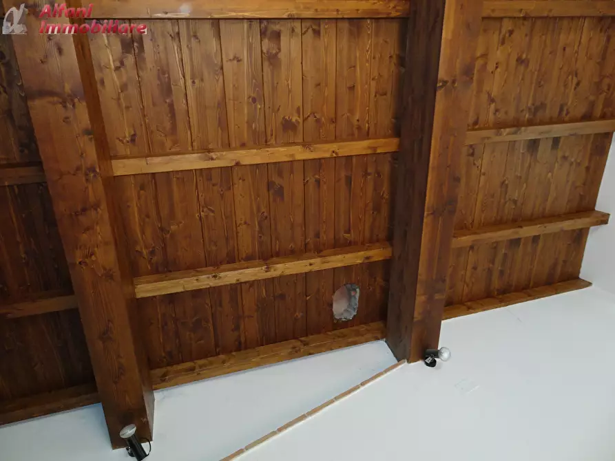 Immagine 12 di Appartamento in vendita  a Castel San Niccolò