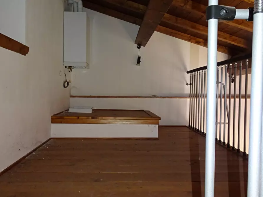 Immagine 14 di Appartamento in vendita  a Castel San Niccolò