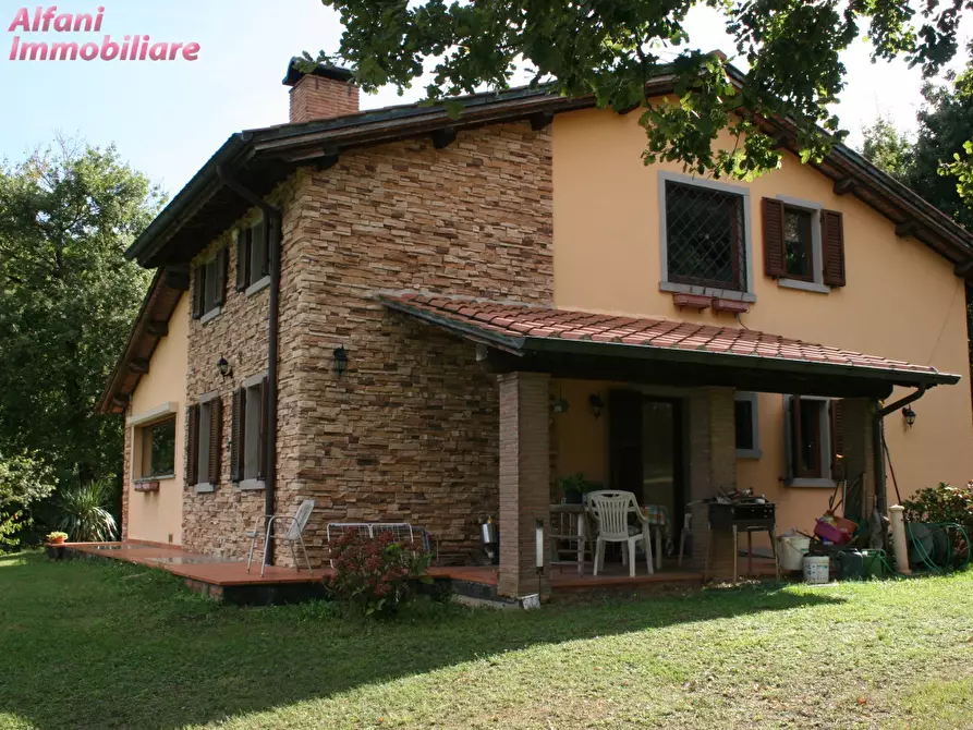 Immagine 33 di Villa in vendita  a Bibbiena