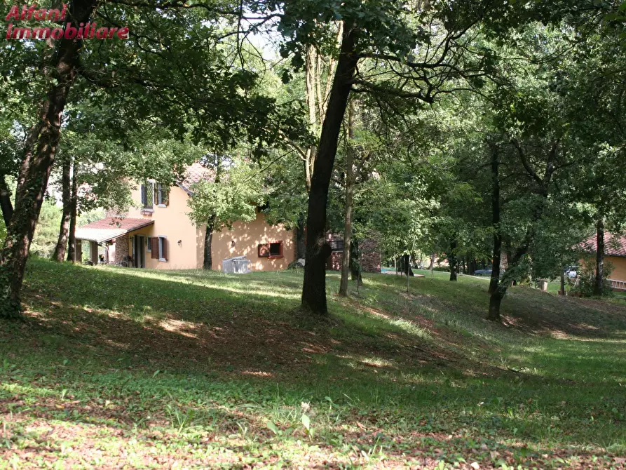 Immagine 37 di Villa in vendita  a Bibbiena