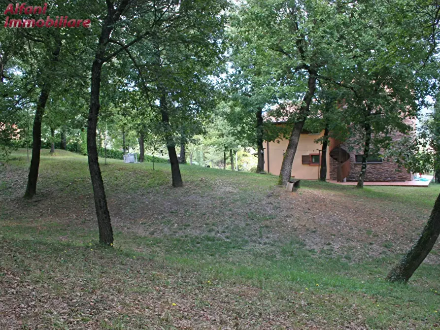 Immagine 40 di Villa in vendita  a Bibbiena