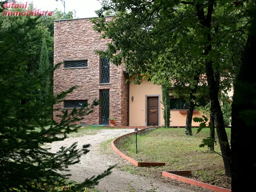 Immagine 51 di Villa in vendita  a Bibbiena