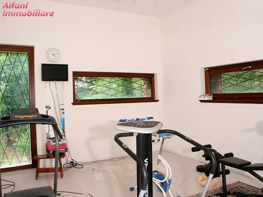 Immagine 62 di Villa in vendita  a Bibbiena