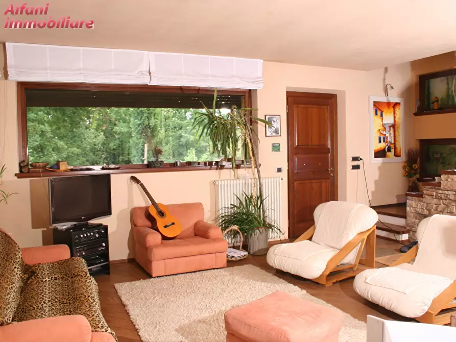 Immagine 63 di Villa in vendita  a Bibbiena