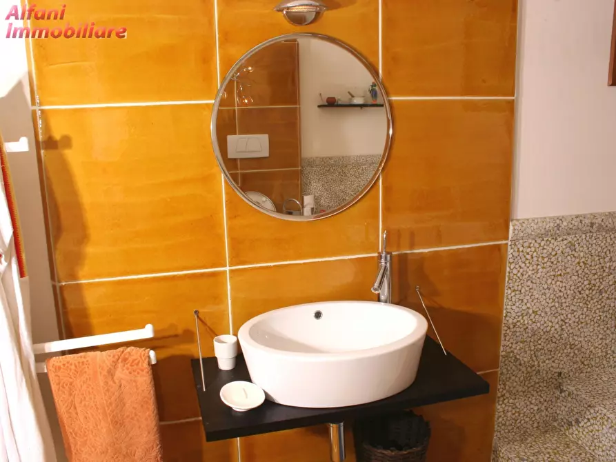 Immagine 86 di Villa in vendita  a Bibbiena