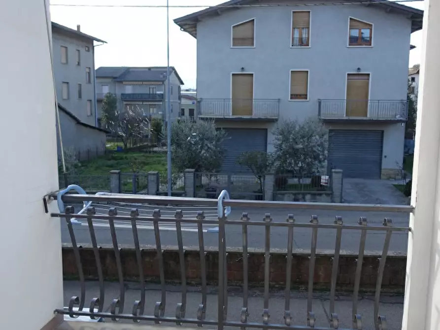 Immagine 10 di Appartamento in vendita  in via matteotti a Bibbiena