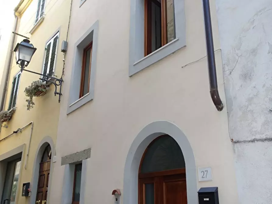 Immagine 1 di Palazzo in vendita  in Via Galli 27 a Bibbiena