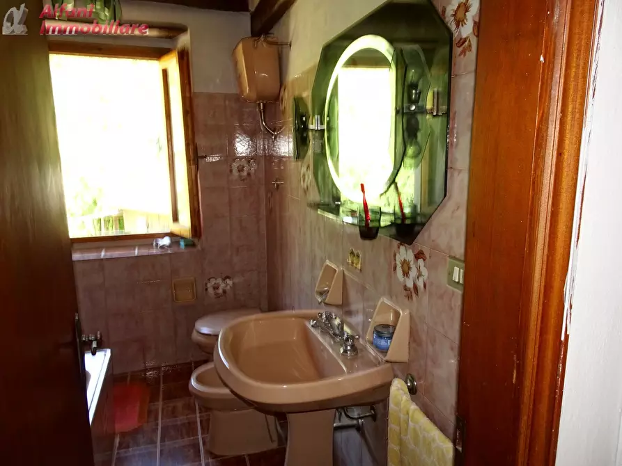 Immagine 11 di Casa semindipendente in vendita  in LOC. BARIBOLLE a Castel San Niccolò