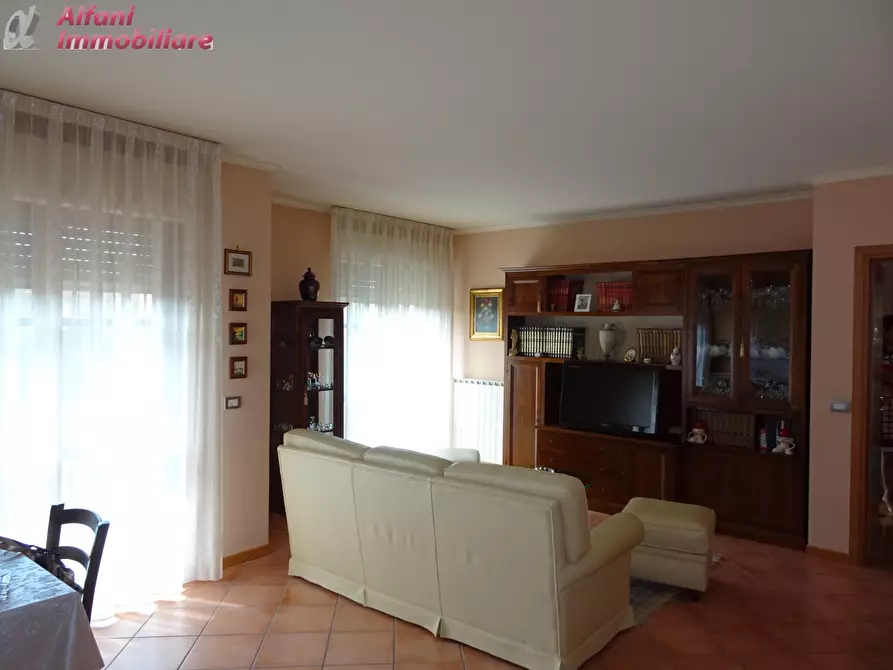 Immagine 1 di Appartamento in vendita  in Via Enrico Berlinguer a Bibbiena