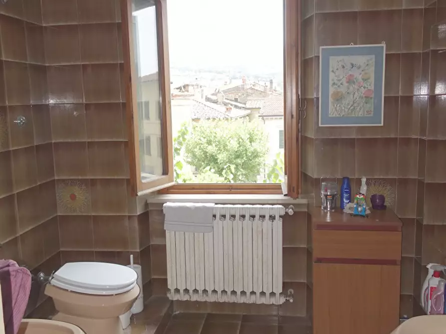 Immagine 20 di Casa semindipendente in vendita  in Piazza Garibaldi 5 a Bibbiena