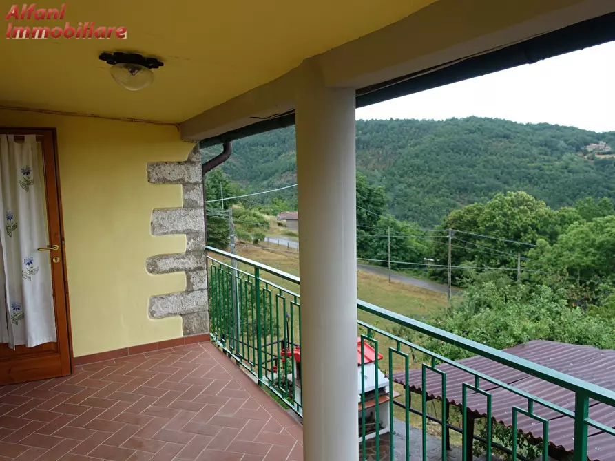 Immagine 18 di Casa semindipendente in vendita  in Loc. Battifolle a Monte a Castel San Niccolò