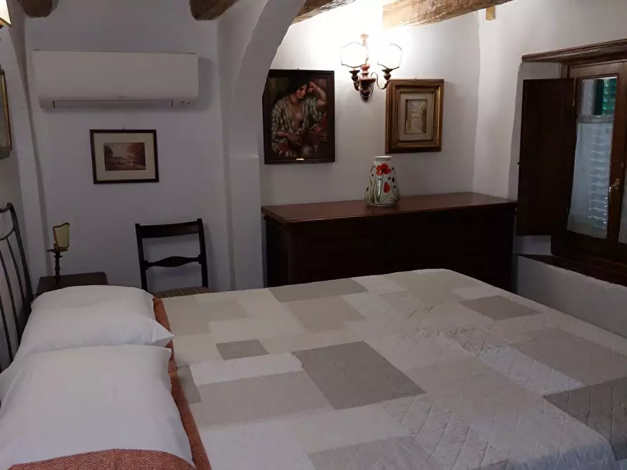 Immagine 15 di Appartamento in vendita  in PIAZZA PAOLO UCCELLO 22 a Pratovecchio Stia