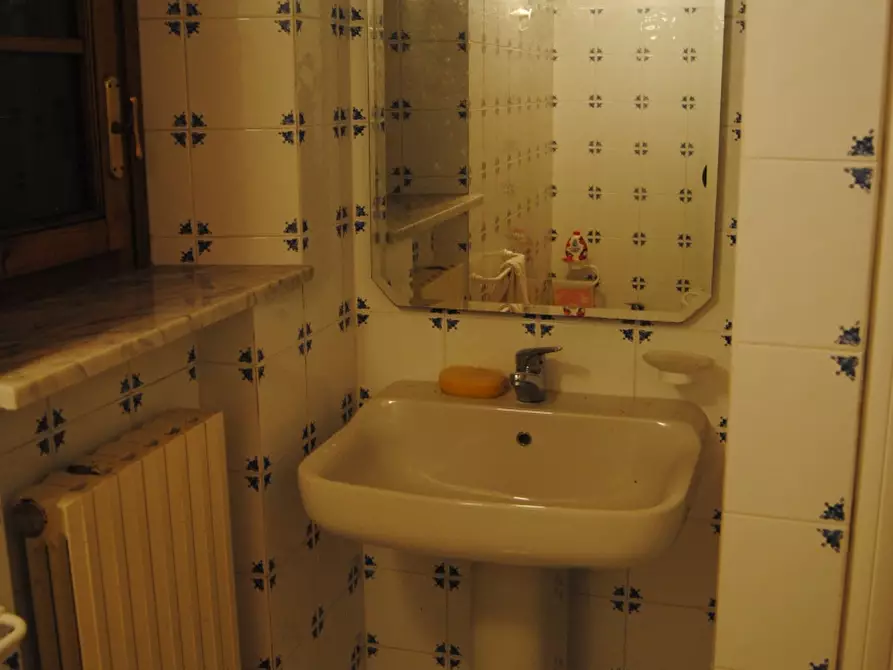 Immagine 22 di Casa semindipendente in vendita  in Monte Borgnoli a Capolona