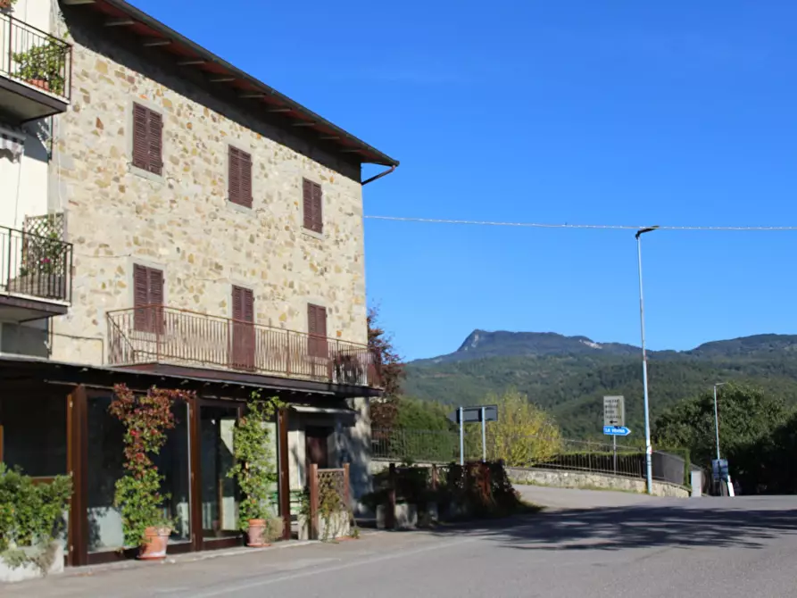 Immagine 28 di Casa semindipendente in vendita  in loc. Bivio di Banzena 65 a Bibbiena