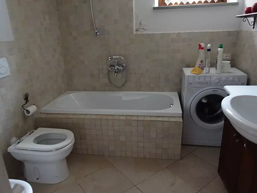 Immagine 5 di Appartamento in vendita  15 a Capolona