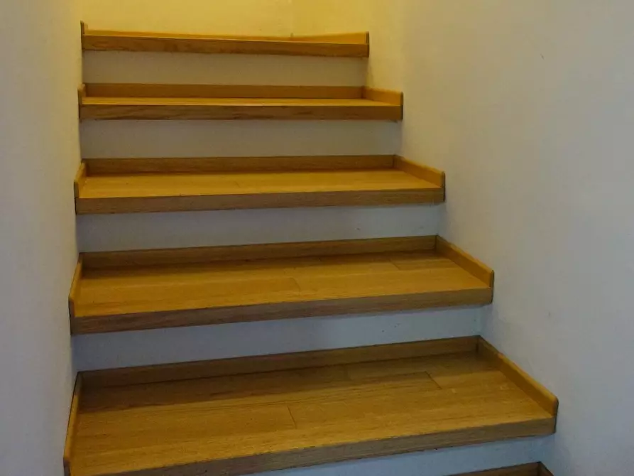 Immagine 7 di Appartamento in vendita  15 a Capolona