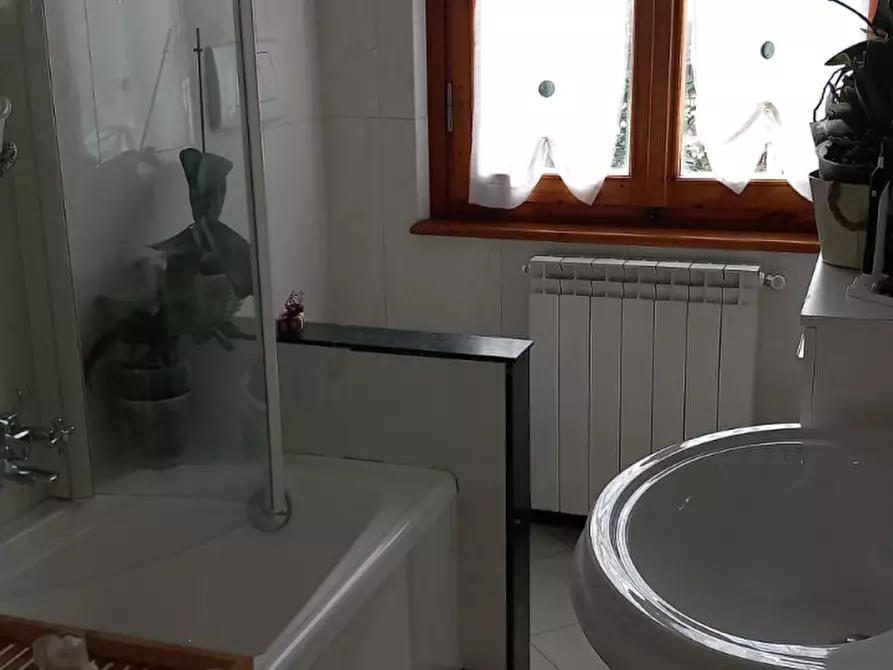 Immagine 23 di Casa semindipendente in vendita  in via Arno 4 a Bibbiena