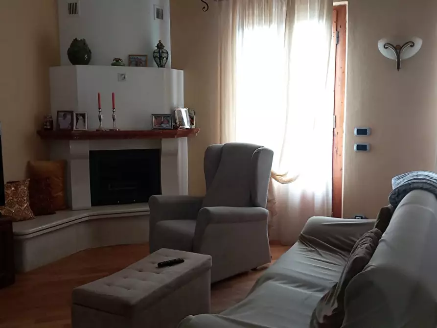 Immagine 25 di Casa semindipendente in vendita  in via Arno 4 a Bibbiena