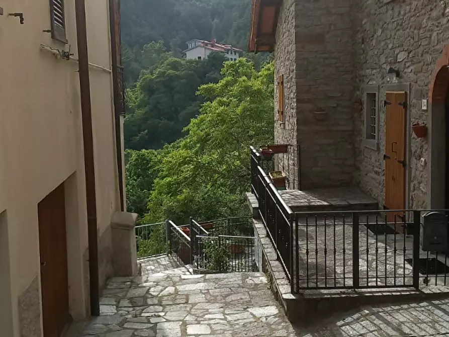 Immagine 10 di Appartamento in vendita  in VIA DELLA PORTA 36 a Poppi