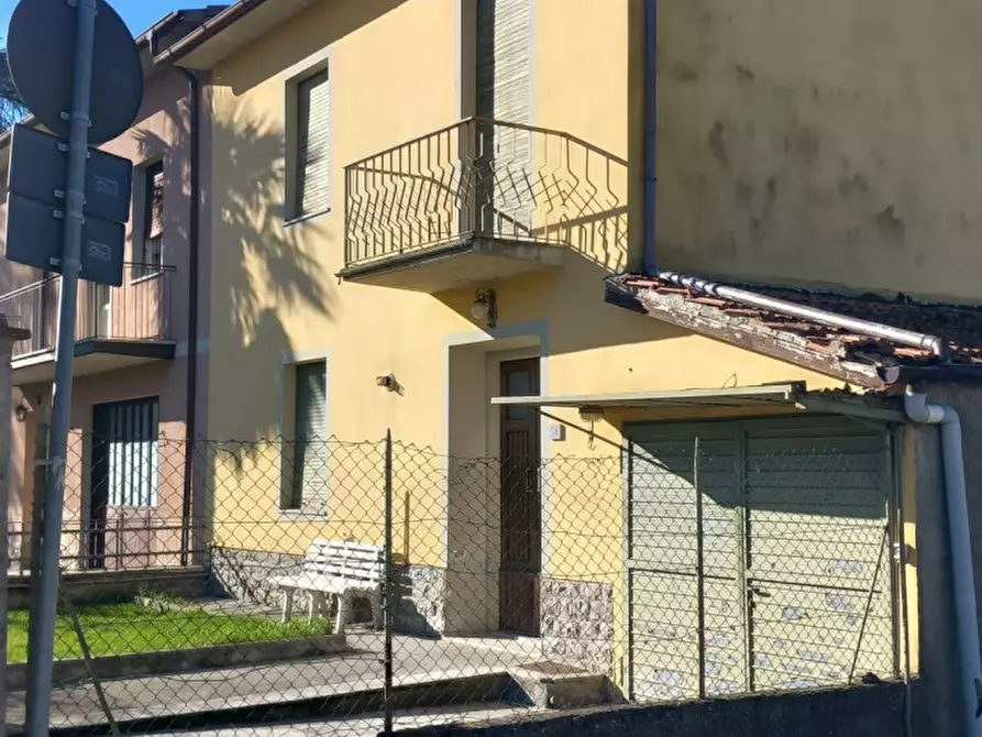 Immagine 1 di Casa indipendente in vendita  in via roma 54 a Bibbiena