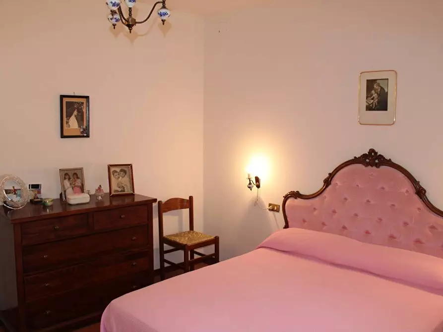 Immagine 26 di Casa semindipendente in vendita  in località Pian del Ponte 98 a Bibbiena