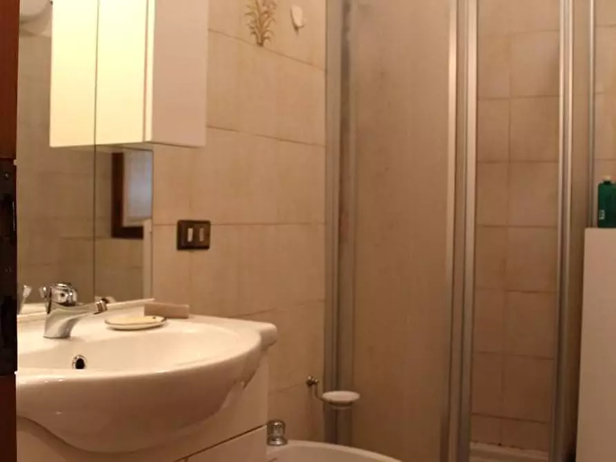 Immagine 28 di Casa semindipendente in vendita  in località Pian del Ponte 98 a Bibbiena