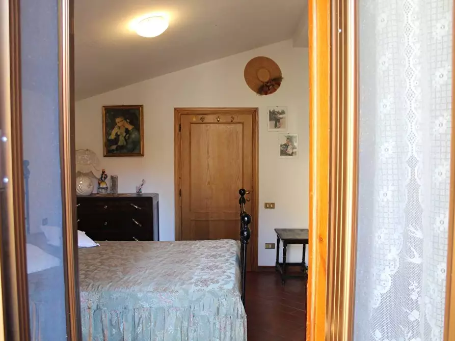 Immagine 36 di Casa semindipendente in vendita  in località Pian del Ponte 98 a Bibbiena