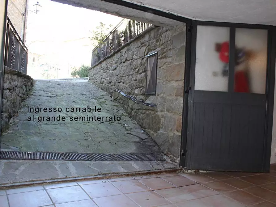 Immagine 53 di Casa semindipendente in vendita  in località Pian del Ponte 98 a Bibbiena