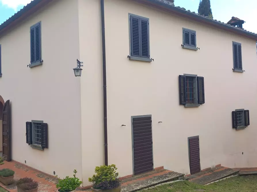 Immagine 2 di Villa in vendita  in Loc. Sant'Angelo a Montegiovi 13 a Capolona