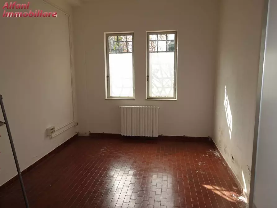 Immagine 4 di Laboratorio in vendita  in VIA CASA SILLI a Bibbiena