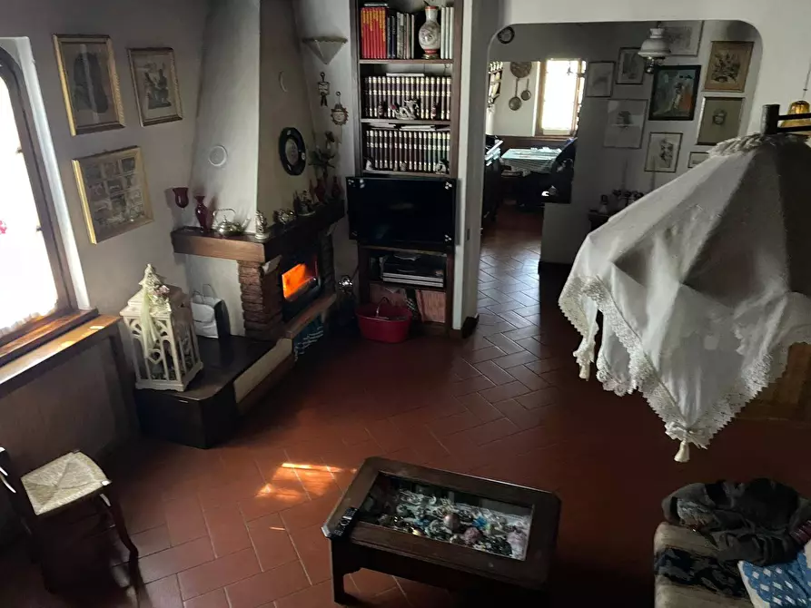 Immagine 19 di Villa in vendita  in VIA VILLAGGIO BENEDETTI 35 a Capolona