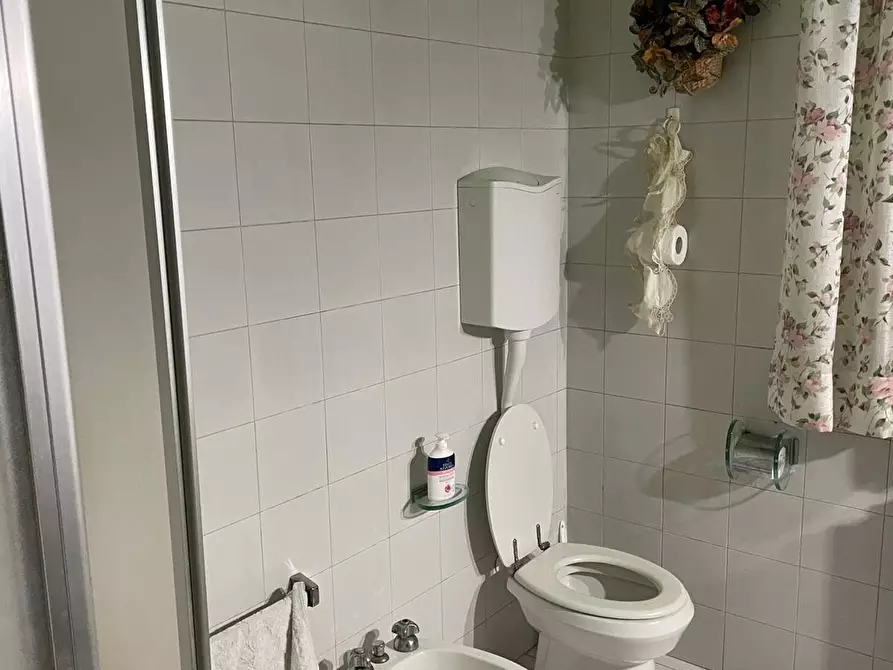 Immagine 25 di Villa in vendita  in VIA VILLAGGIO BENEDETTI 35 a Capolona