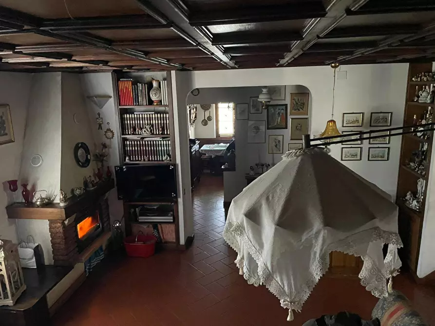 Immagine 31 di Villa in vendita  in VIA VILLAGGIO BENEDETTI 35 a Capolona