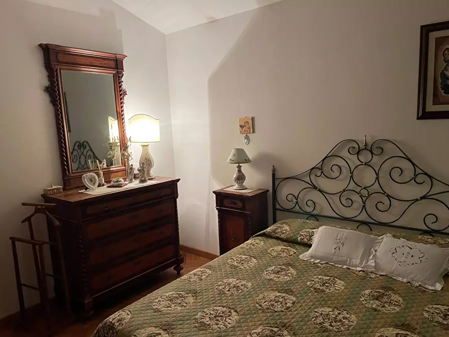 Immagine 33 di Villa in vendita  in VIA VILLAGGIO BENEDETTI 35 a Capolona