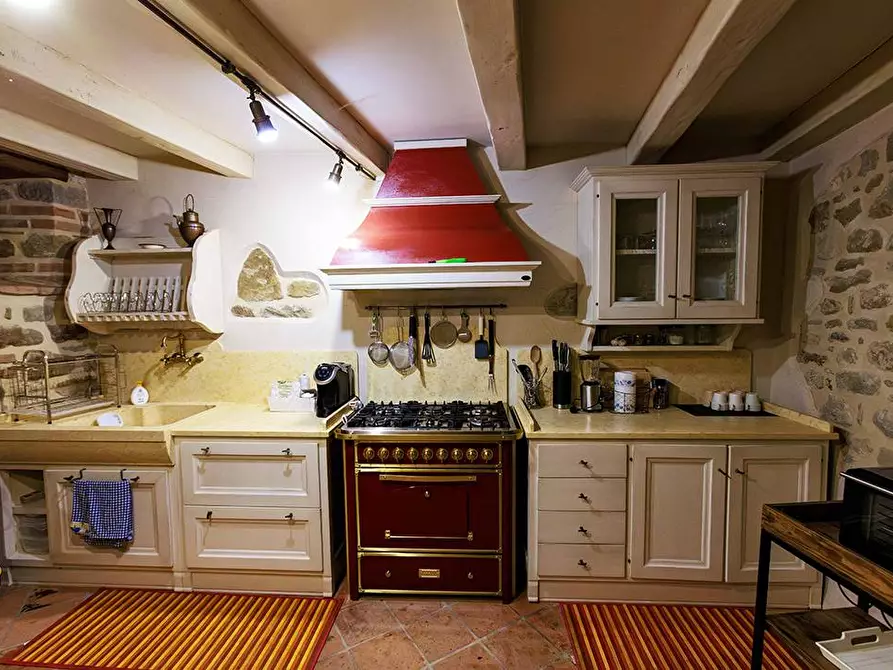 Immagine 31 di Villa in vendita  in LOC TULLIANO 27 a Castel Focognano