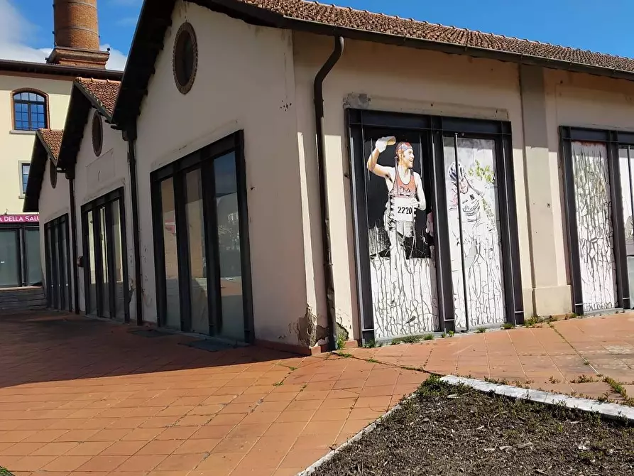 Immagine 4 di Locale commerciale in affitto  in VIA DEL LANIFICIO 16 a Bibbiena