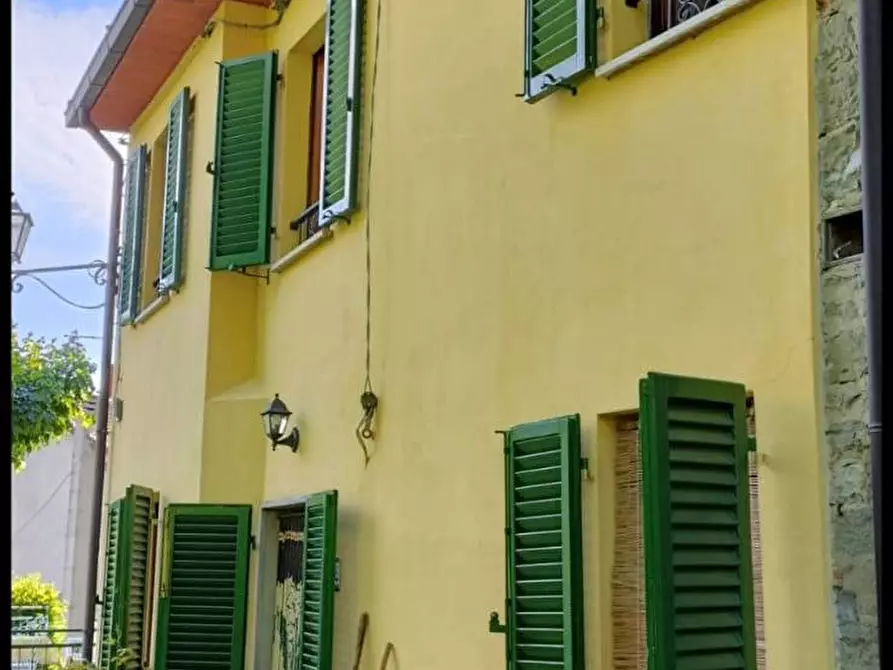 Immagine 1 di Casa semindipendente in vendita  in LOC LA CASINA BADIA PRATAGLIA 16 a Poppi