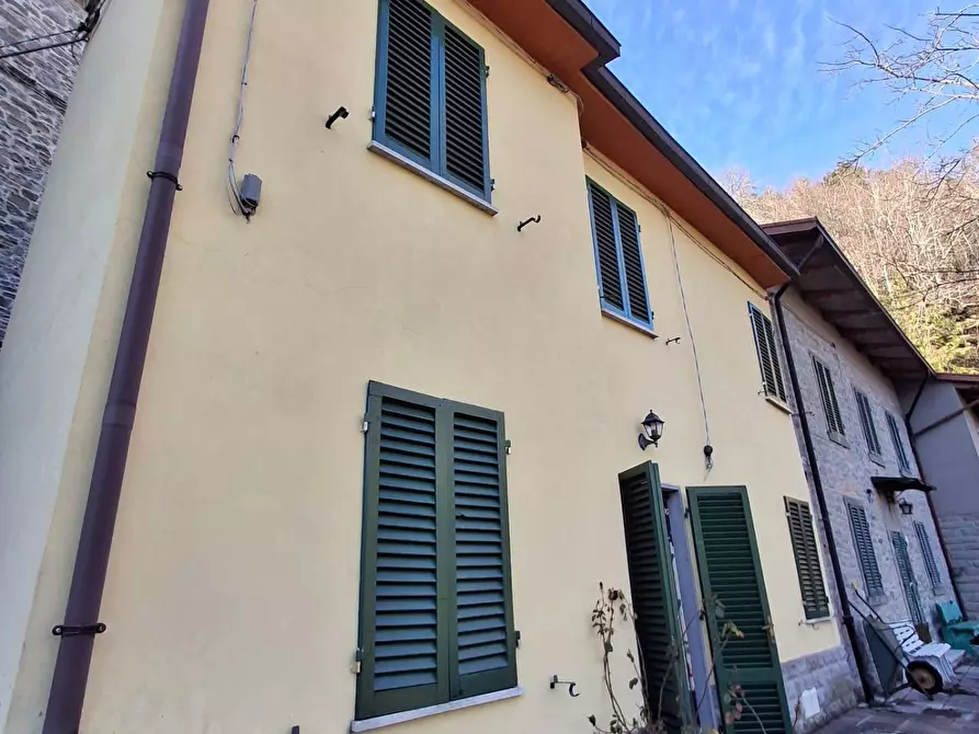 Immagine 3 di Casa semindipendente in vendita  in LOC LA CASINA BADIA PRATAGLIA 16 a Poppi