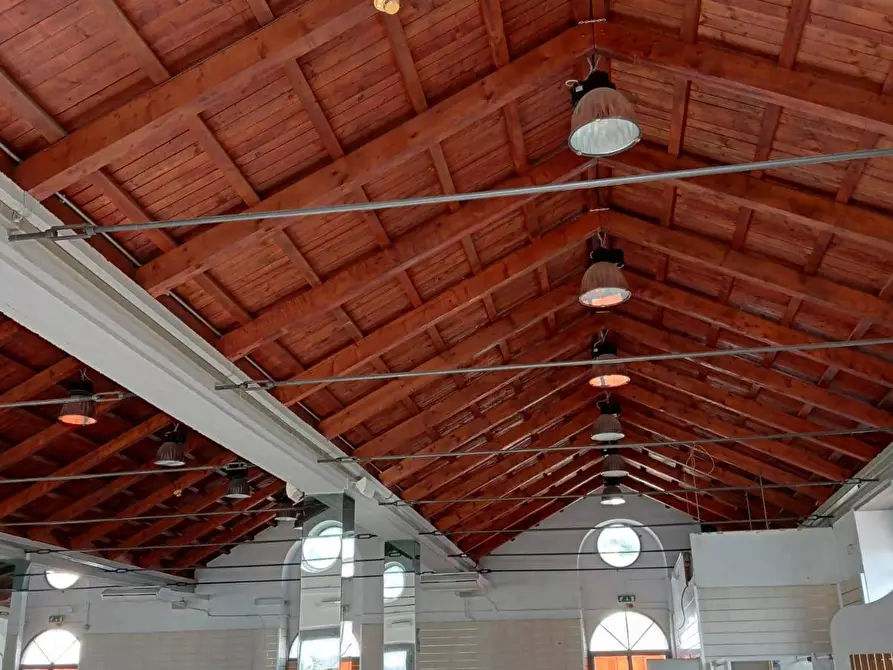 Immagine 11 di Locale commerciale in affitto  in VIA DEL LANIFICIO 16 a Bibbiena