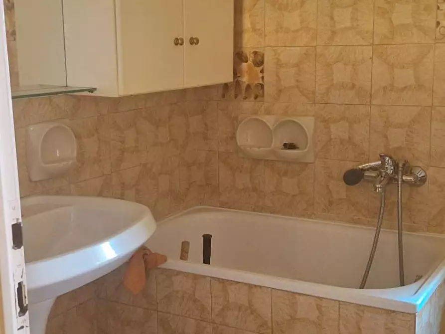 Immagine 7 di Casa semindipendente in vendita  in VIA XX SETTEMBRE 7 a Bibbiena