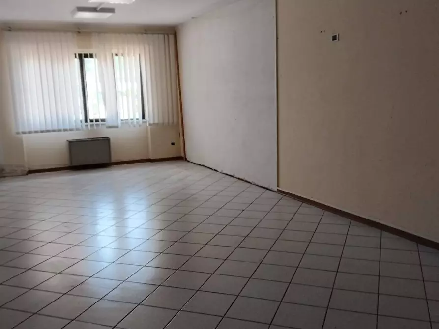 Immagine 12 di Ufficio in affitto  in VIA GIORGIO LA PIRA 30 a Bibbiena