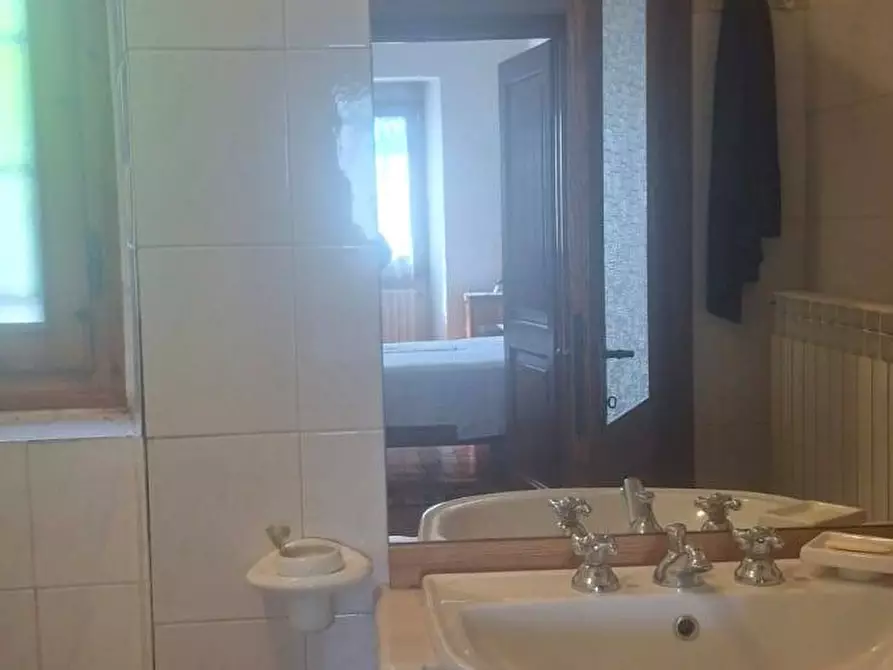 Immagine 13 di Casa semindipendente in vendita  in via della torre e tartiglia 16 a Castel San Niccolò