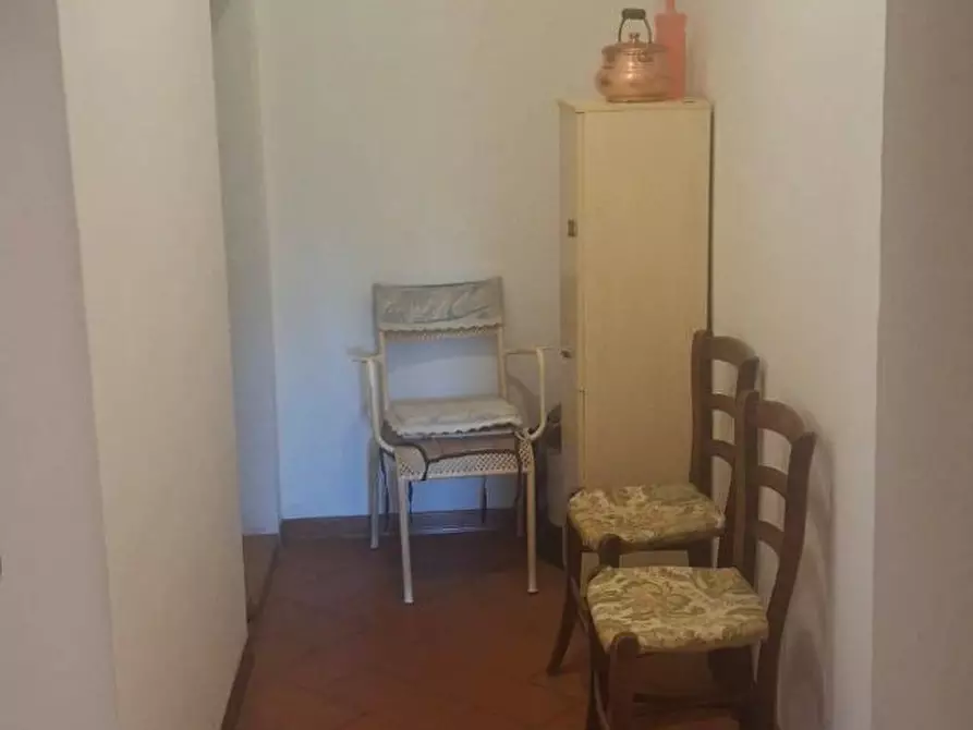 Immagine 6 di Casa semindipendente in vendita  in via della torre e tartiglia 16 a Castel San Niccolò
