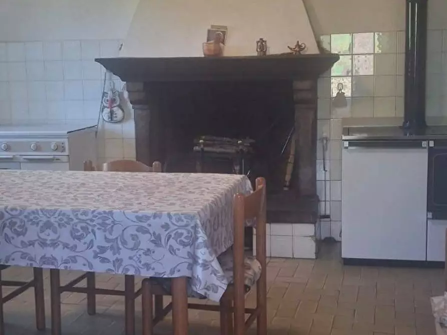 Immagine 5 di Casa semindipendente in vendita  in via della torre e tartiglia 16 a Castel San Niccolò