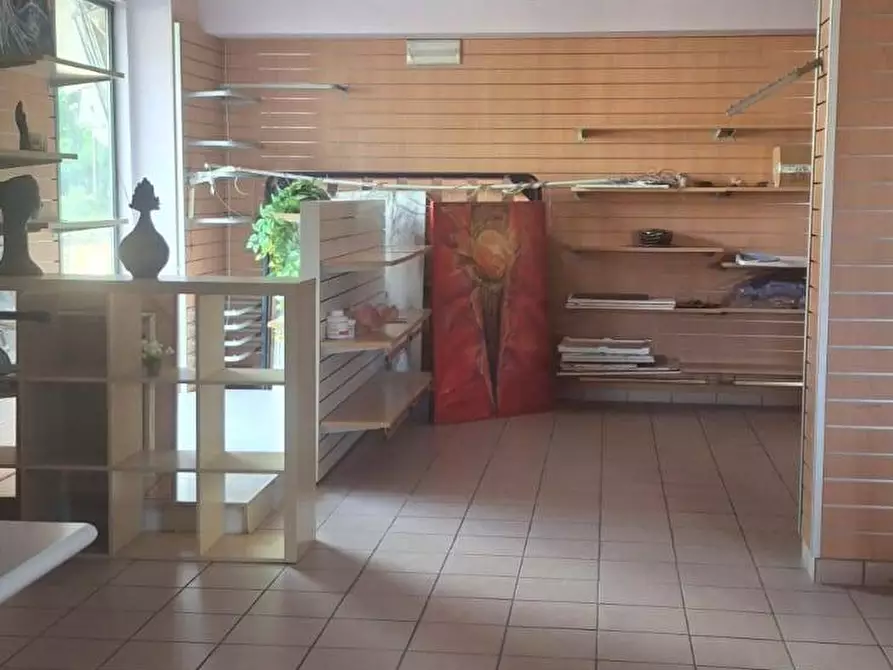 Immagine 7 di Laboratorio in vendita  in VIA CARLO MARX 11 a Bibbiena