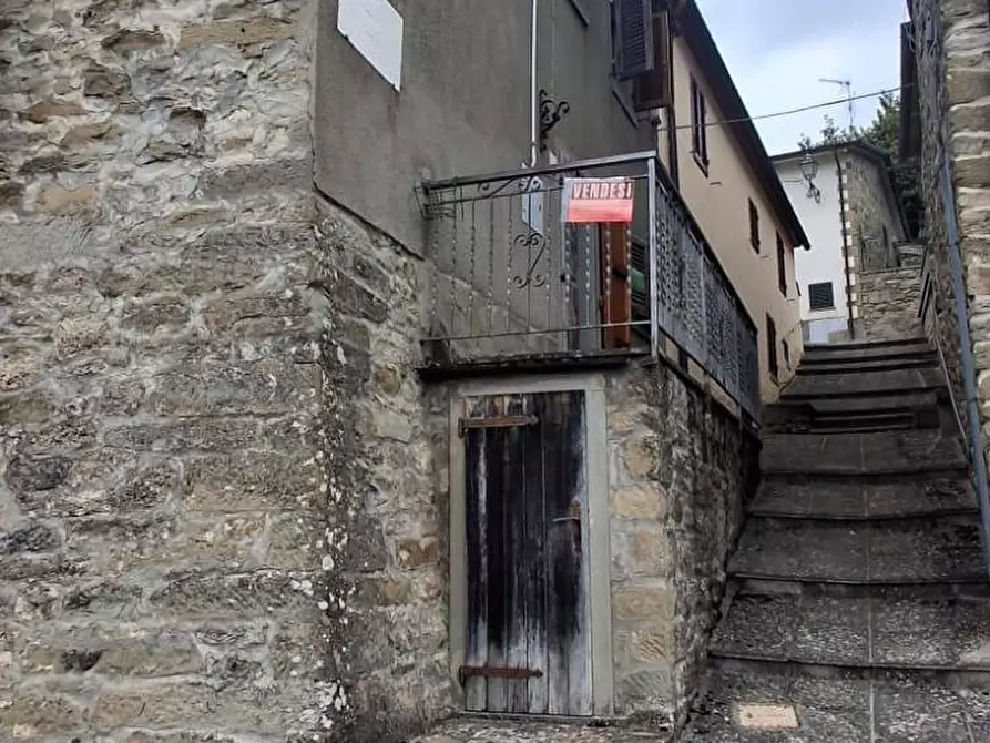 Immagine 2 di Appartamento in vendita  in VIA DELLA CIVITELLA MOGGIONA 1 a Capolona