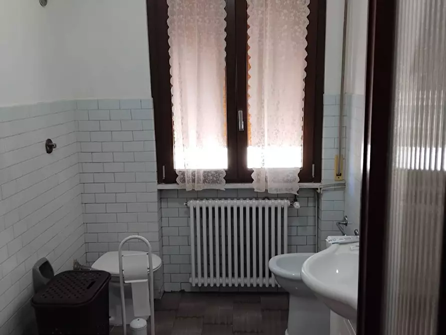 Immagine 11 di Appartamento in vendita  in viale michelangelo 79 a Bibbiena