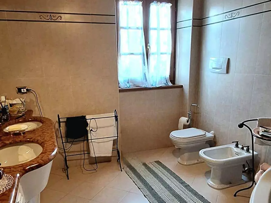 Immagine 37 di Villa in vendita  in via delle corticelle 21 a Civitella In Val Di Chiana