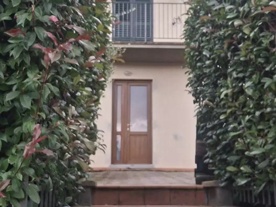 Immagine 2 di Villetta a schiera in vendita  a Castel San Niccolò